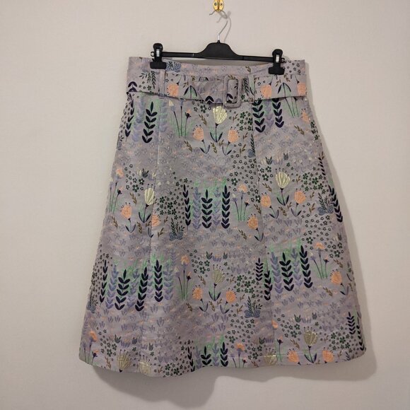 Beautiful brocade midi skirt with matching belt, wedding guest floral print - Picture 3 of 12